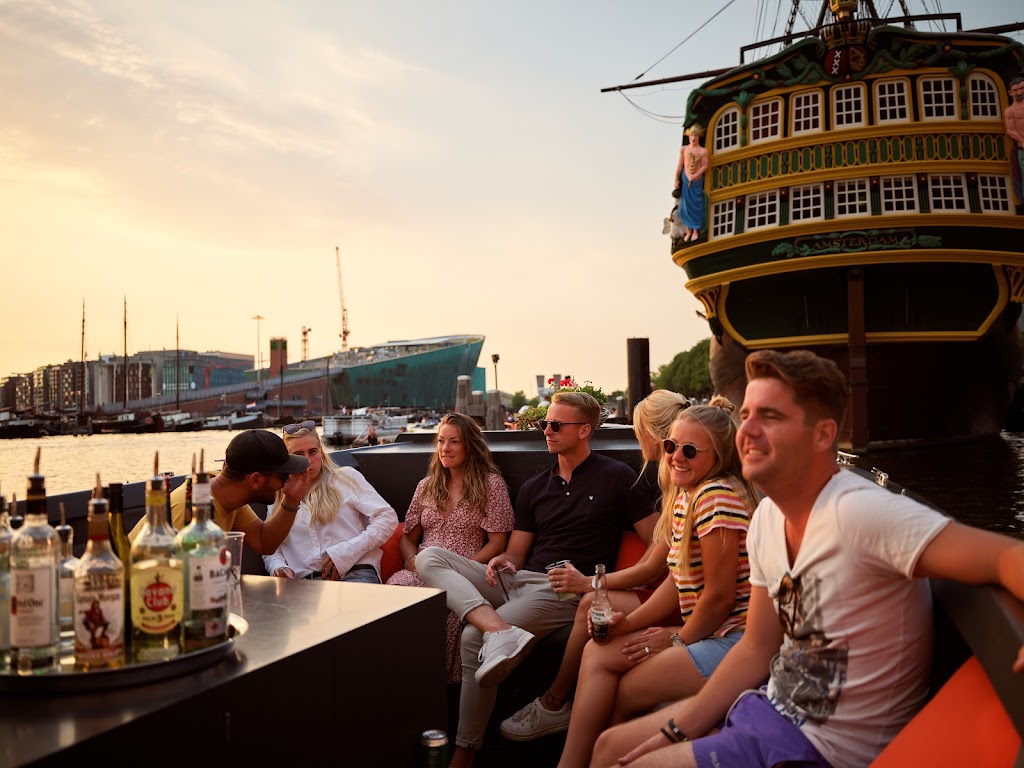 Amsterdam Boat Experience B.V. | Leliegracht 50, 1015 DH Amsterdam, Netherlands | Phone: 020 261 9389