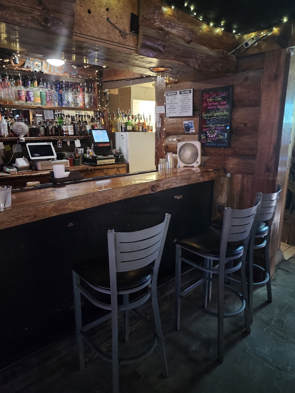 Aguilas Hidaway saloon | 24202 w mc85, 24202 W MC 85, Buckeye, AZ 85326, USA | Phone: (623) 251-4825