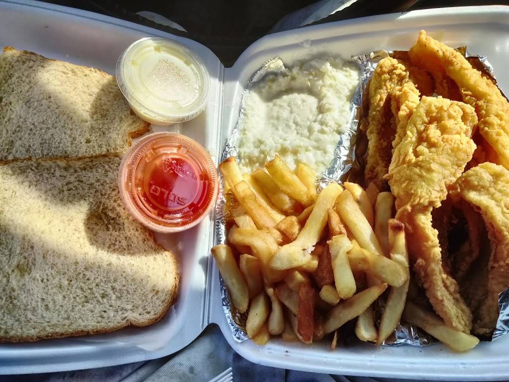 Omars Seafood & Grill | 12520 St Clair Ave., Cleveland, OH 44108, USA | Phone: (216) 451-2098