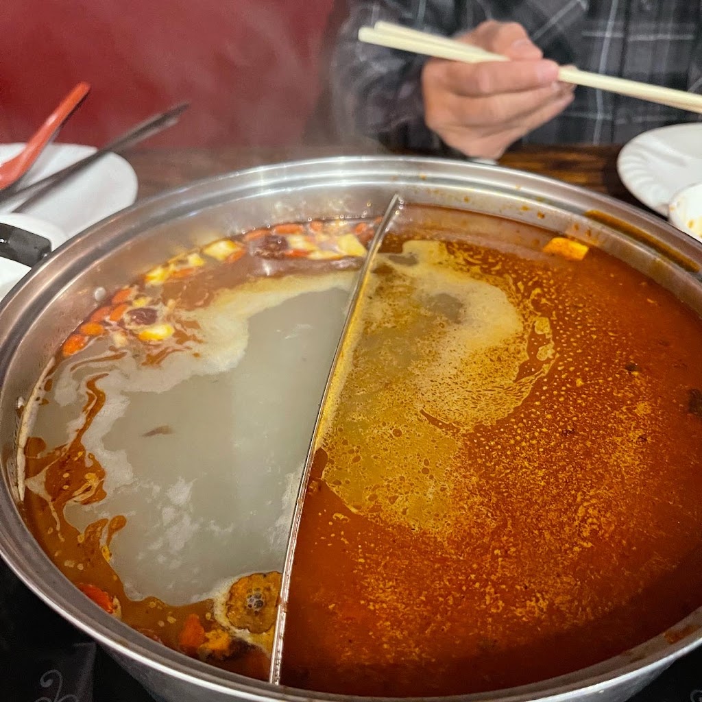 De Tasty Hot Pot Restaurant | 422 Eddy St, Ithaca, NY 14850, USA | Phone: (607) 821-2312