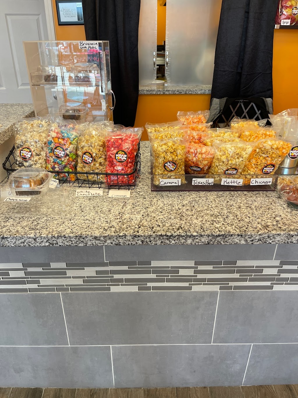 Popular Popcorn | 11710 Broadway St #110, Pearland, TX 77584, USA | Phone: (281) 741-5195