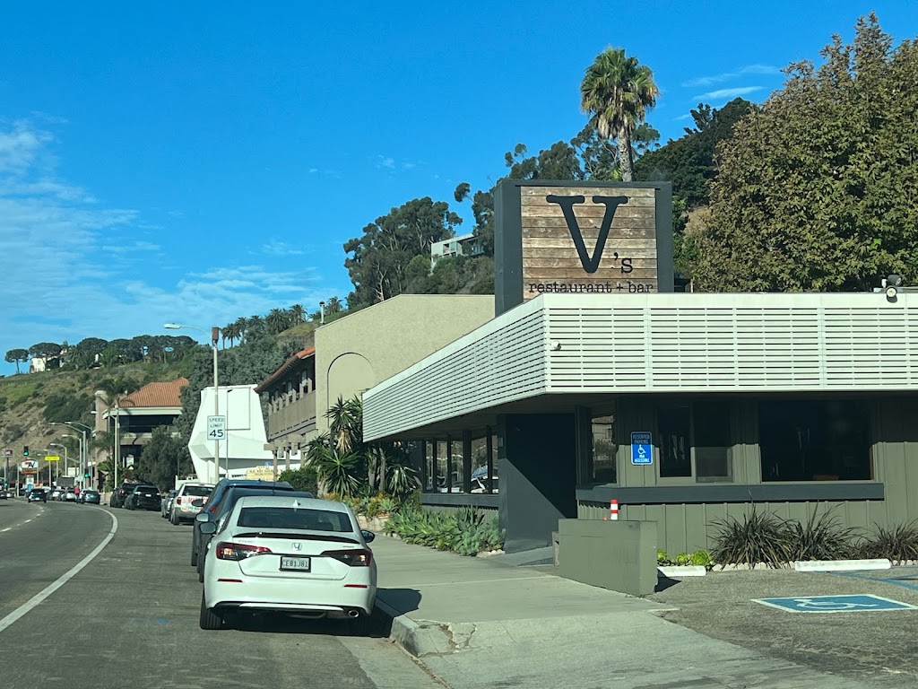 Vs restaurant + bar | 22821 Pacific Coast Hwy, Malibu, CA 90265, USA | Phone: (310) 456-3828