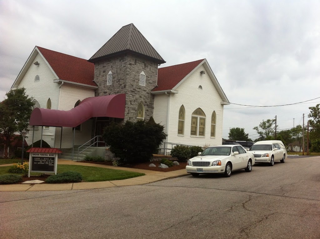 Robert D Brown Funeral Home | 103 4th St, Hillsboro, MO 63050, USA | Phone: (636) 789-4949