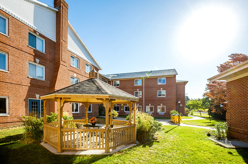 Tallgrass of Sun Prairie Senior Living | 605 Chase Blvd, Sun Prairie, WI 53590, USA | Phone: (608) 837-2124