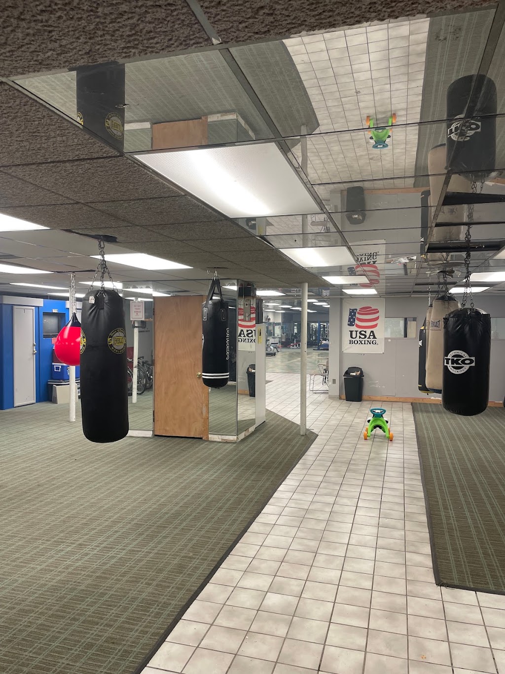 Dinamita Boxing Gym | 3606 Fort St, Lincoln Park, MI 48146, USA | Phone: (313) 633-4540