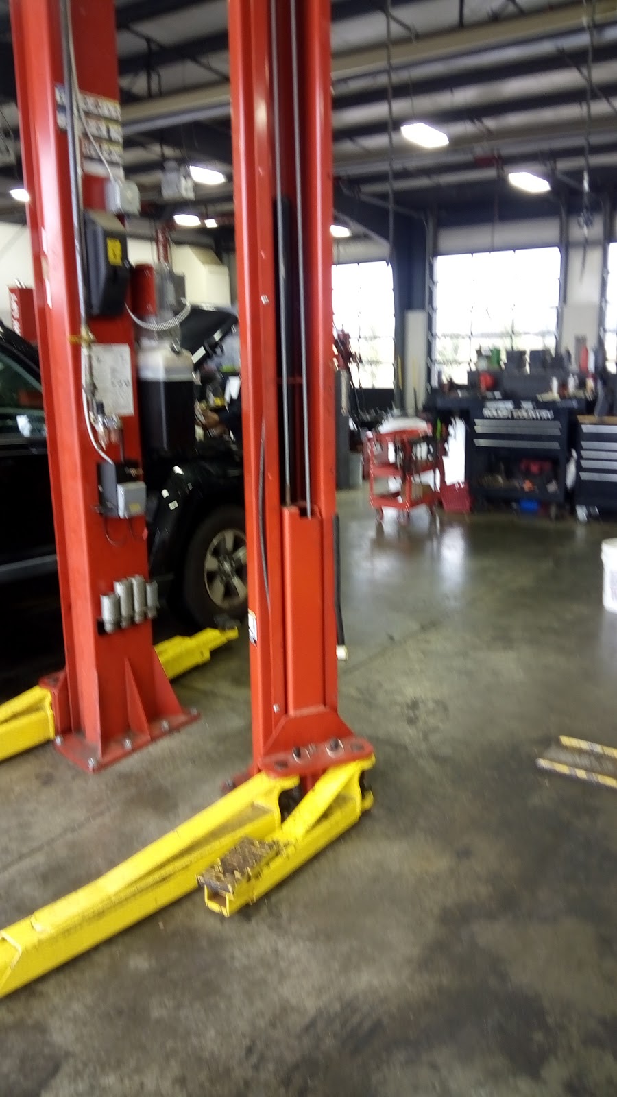 Raleigh Tire Auto Service Center | 5908 Airline Rd, Arlington, TN 38002, USA | Phone: (901) 867-8103