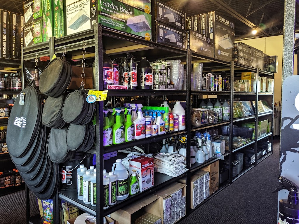 R&K Garden Supply | 188 Riverside Dr, Fultonville, NY 12072, USA | Phone: (518) 853-6036