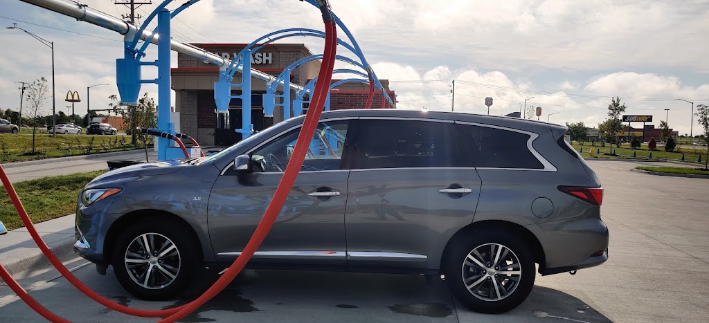 GO Car Wash | 1750 E Santa Fe St, Gardner, KS 66030, USA | Phone: (913) 938-5013