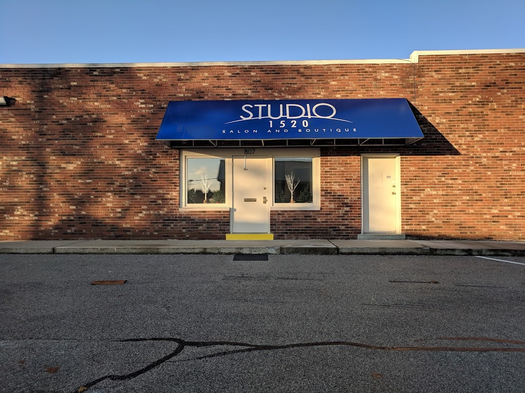 Studio 1520 Hair & Nail Salon | 807 Louisville Rd, Frankfort, KY 40601, USA | Phone: (502) 226-1520