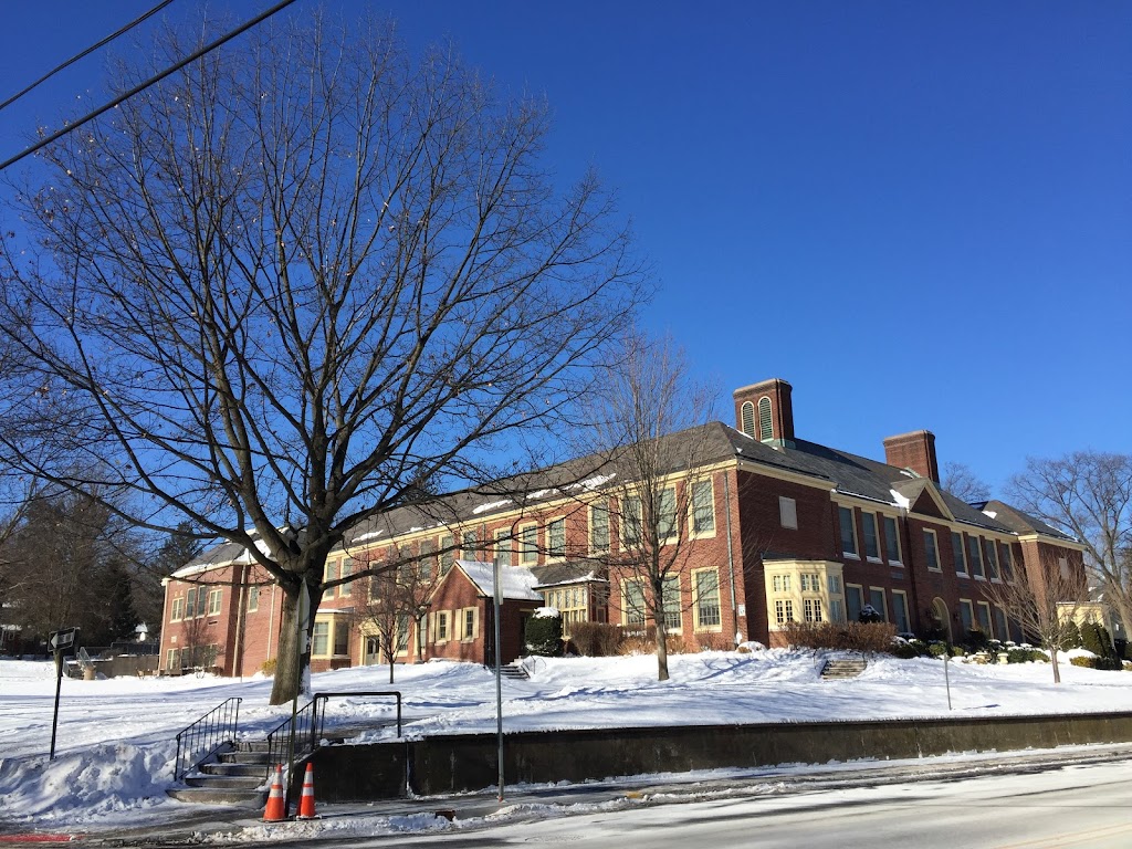 Mackay Elementary School | 111 Jefferson Ave, Tenafly, NJ 07670, USA | Phone: (201) 816-7700