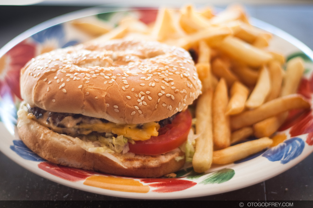 Esperanza Burgers | 1130, 5051 E Orangethorpe Ave # A, Anaheim, CA 92807, USA | Phone: (714) 970-7050