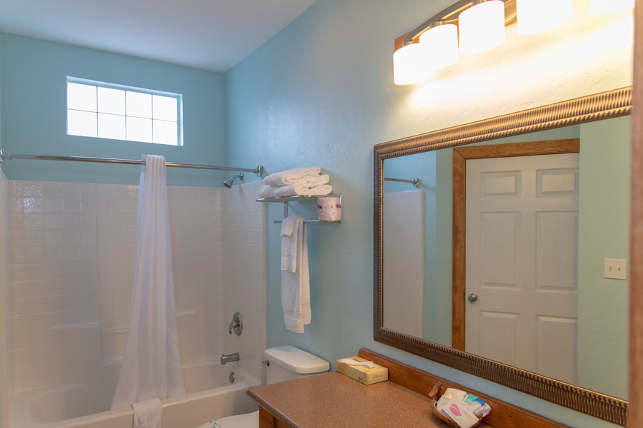 D&R Pelican Bay Resort Inc. | 4206 TX-35, Rockport, TX 78382, USA | Phone: (361) 729-7177