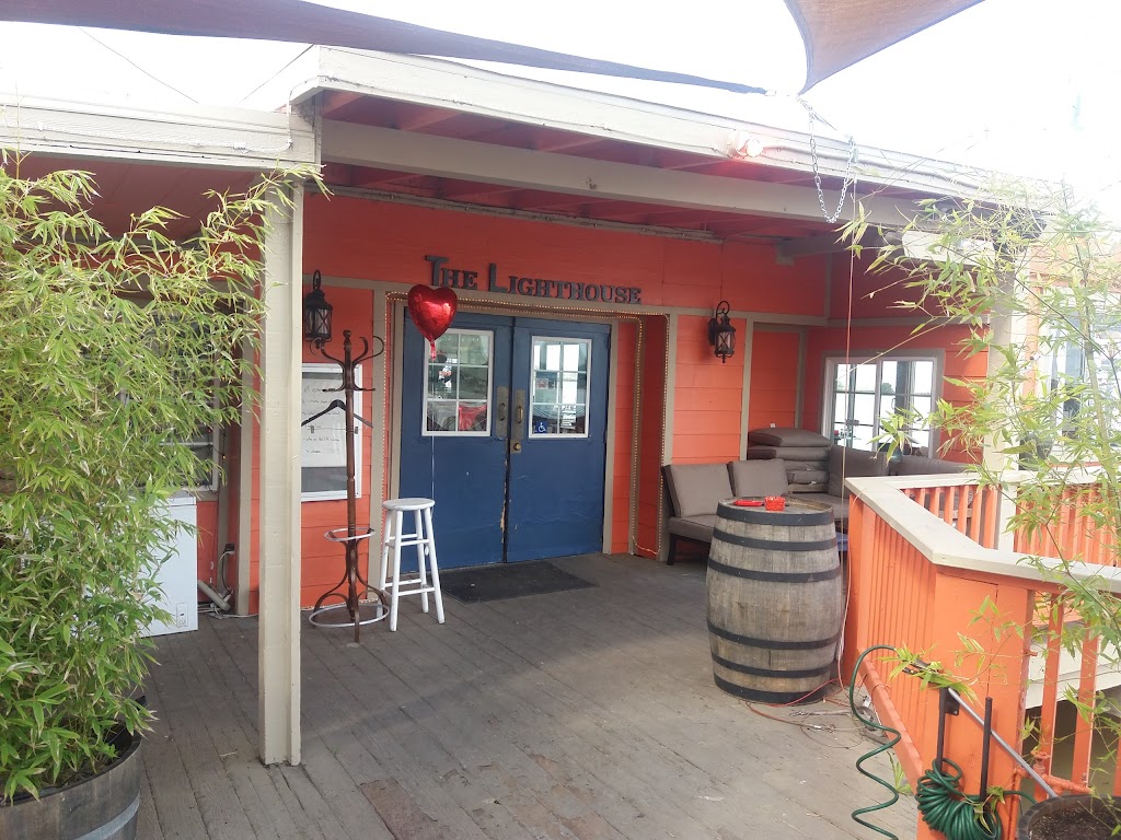 The Lighthouse Bar and Grill | 151 Brannan Island Rd, Isleton, CA 95641 | Phone: (916) 777-5702