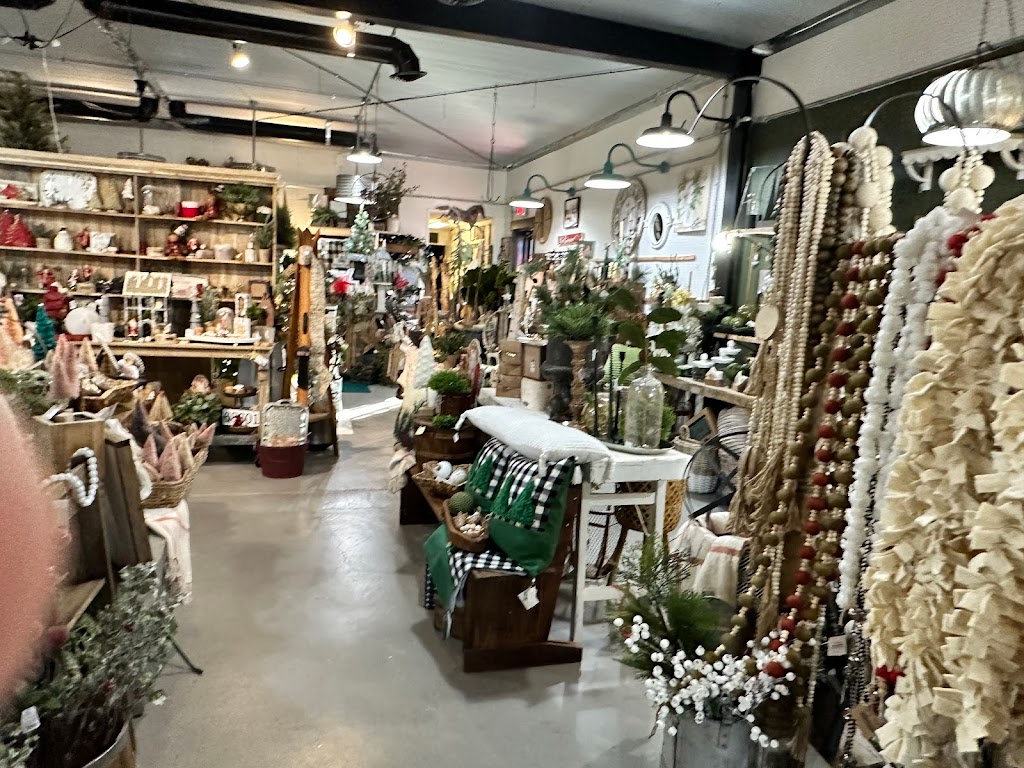 Urban Farm Boutique | 3121 13th St, Columbus, NE 68601, USA | Phone: (402) 270-5210