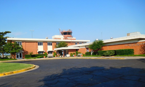 Max Westheimer Airport | 1700 Lexington Ave, Norman, OK 73069, USA | Phone: (405) 325-7233