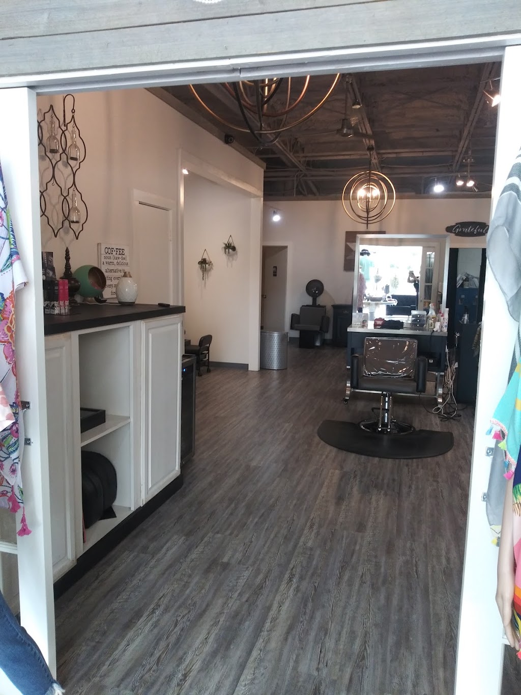 Scissor Cuts | 1827 SW Green Oaks Blvd #157, Arlington, TX 76017, USA | Phone: (817) 468-2887