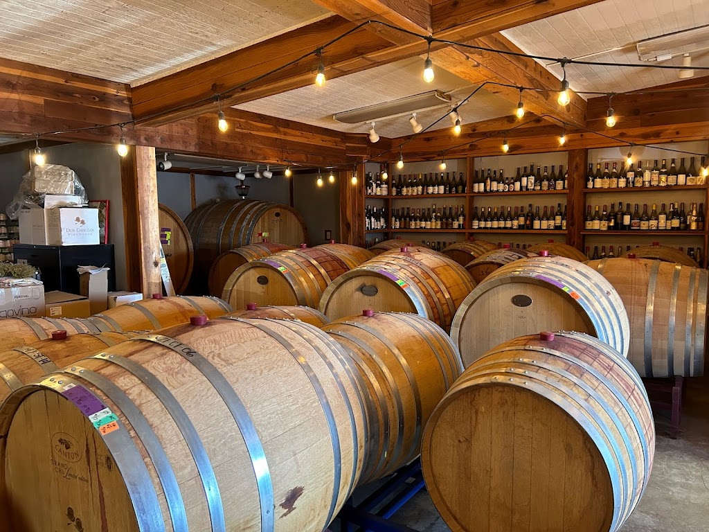 Dos Cabezas WineWorks | 3248 AZ-82, Sonoita, AZ 85637, USA | Phone: (520) 455-5141