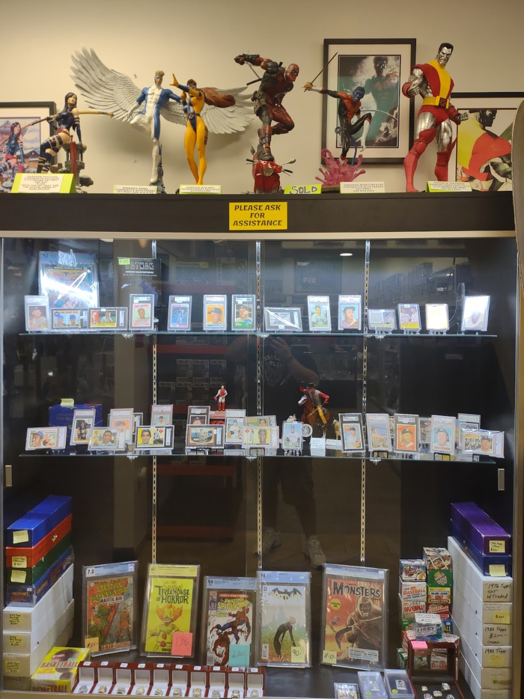 Lewisville Comics Cards and Toys | 2417 S Stemmons Fwy Unit 106, Lewisville, TX 75067, USA | Phone: (972) 315-3664