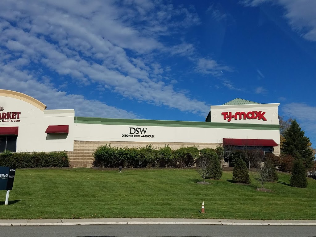 T.J. Maxx | 530 W Mt Pleasant Ave, Livingston, NJ 07039, USA | Phone: (973) 533-1785