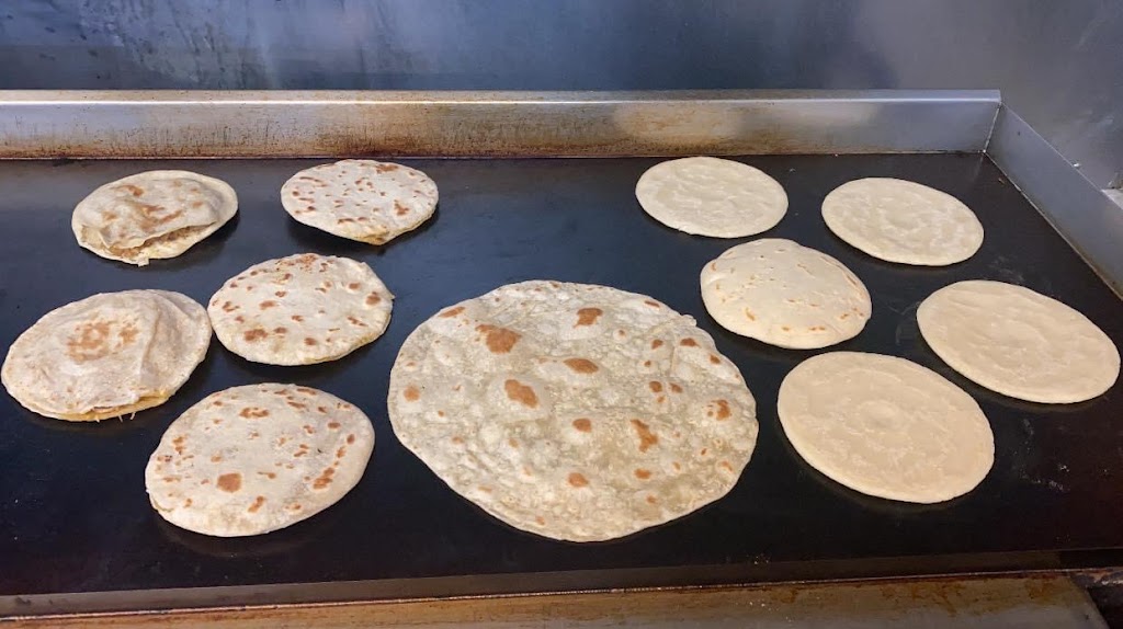 Gorditas Estilo Durango | 1926 S St Augustine Dr, Dallas, TX 75217, USA | Phone: (469) 250-7000