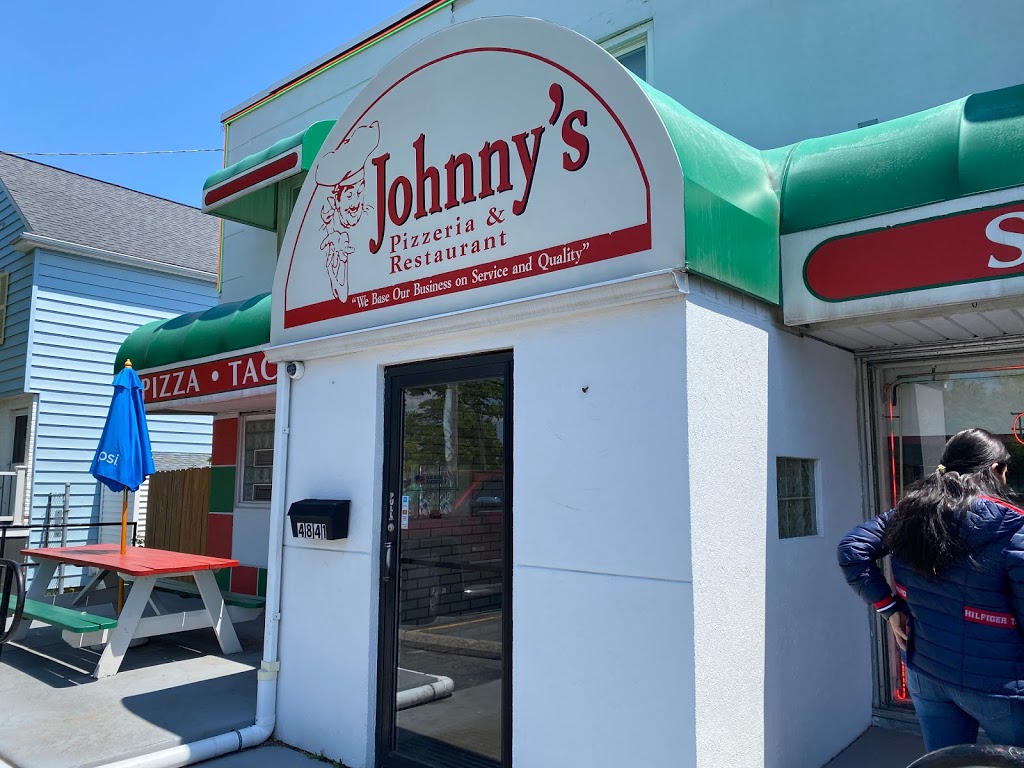 Johnnys Pizzeria & Restaurant | 4841 Union Rd, Buffalo, NY 14225, USA | Phone: (716) 632-8010