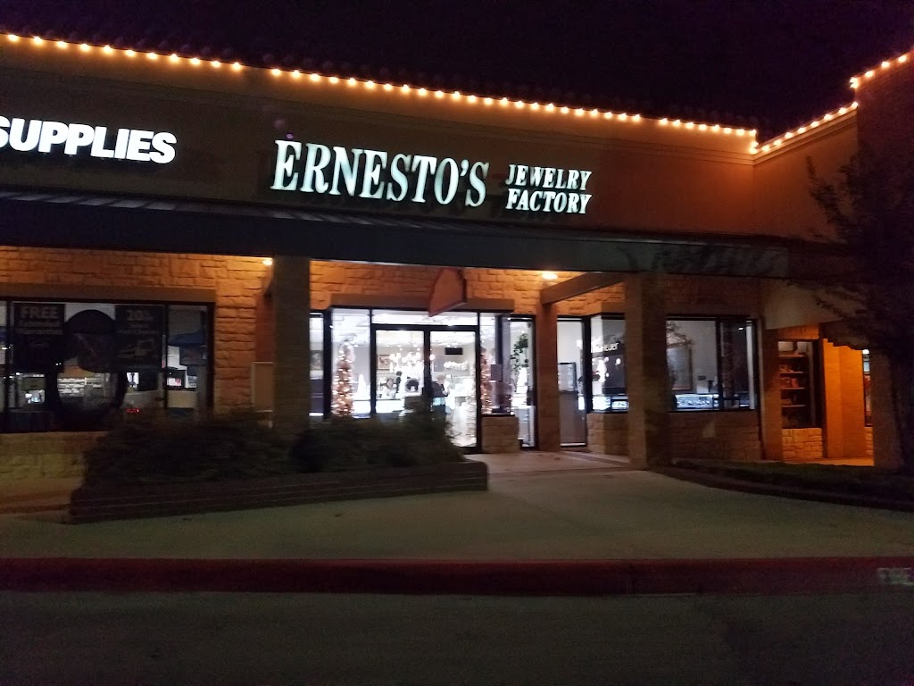 Ernestos Jewelry | 717 N. Business, I-35 Suite 150, New Braunfels, TX 78130 | Phone: (830) 625-3203