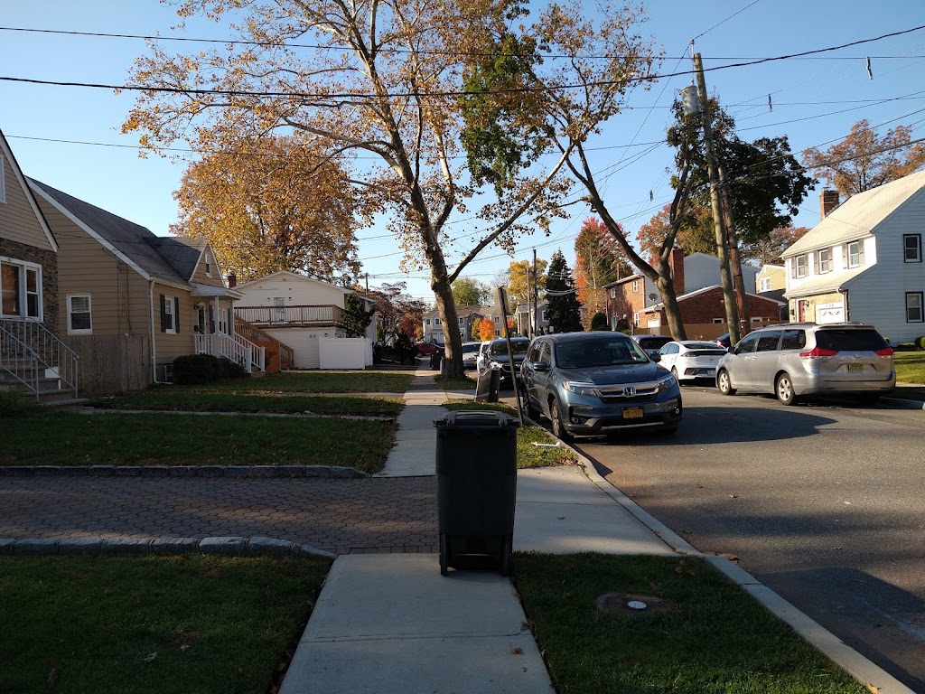 Khal Ateret Shalom Katan shul of Linden | 2201 N Wood Ave, Roselle, NJ 07203, USA | Phone: (917) 532-6038