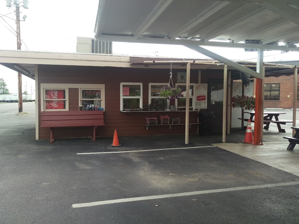 Lima Avenue Root Beer Stand | 830 Lima Ave, Findlay, OH 45840, USA | Phone: (419) 422-4949