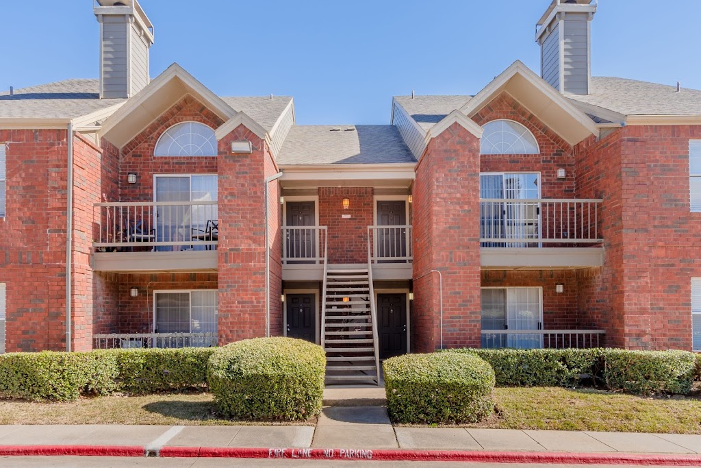 Amherst Apartments | 1121 Amherst Dr, Bedford, TX 76021, USA | Phone: (817) 577-2005