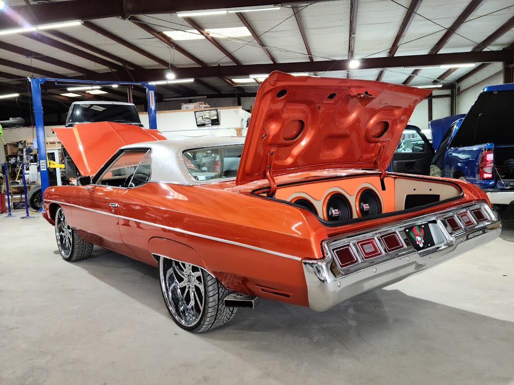 Psychotic Modifications | 10462 W US Hwy 80, Forney, TX 75126, USA | Phone: (214) 668-2622