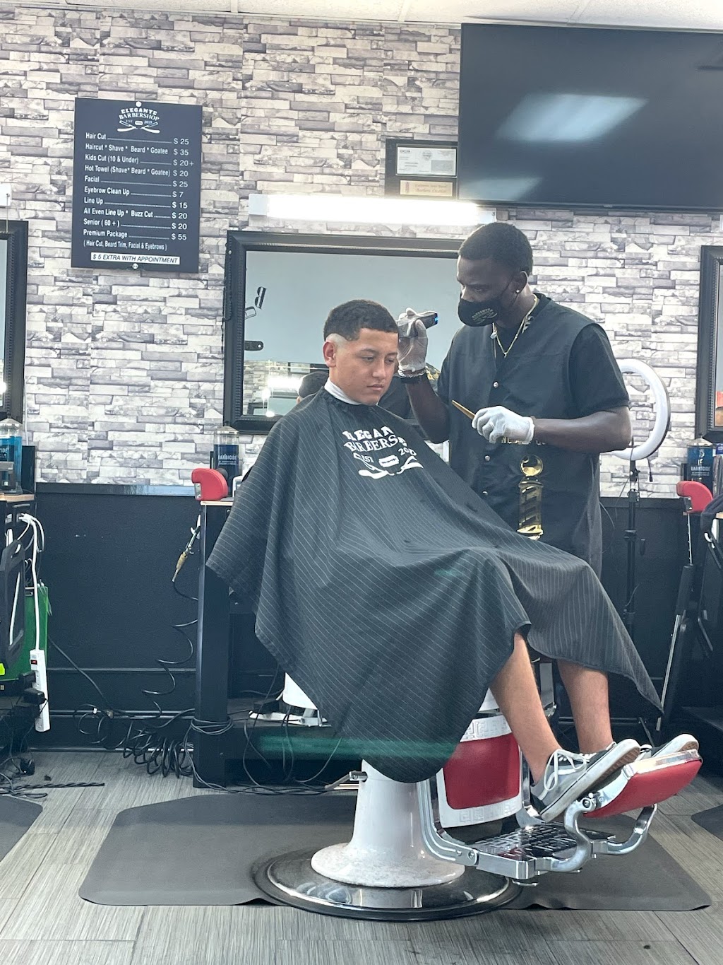 Elegante barber shop | 15010 Prairie Ave, Hawthorne, CA 90250, USA | Phone: (424) 244-4957