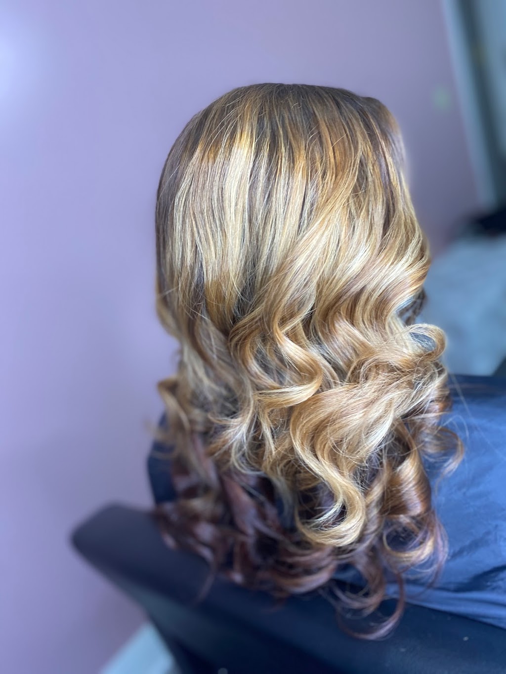 Her Mane Story | 1600 Bonnie Ln Suite 106, Cordova, TN 38016 | Phone: (901) 438-0847