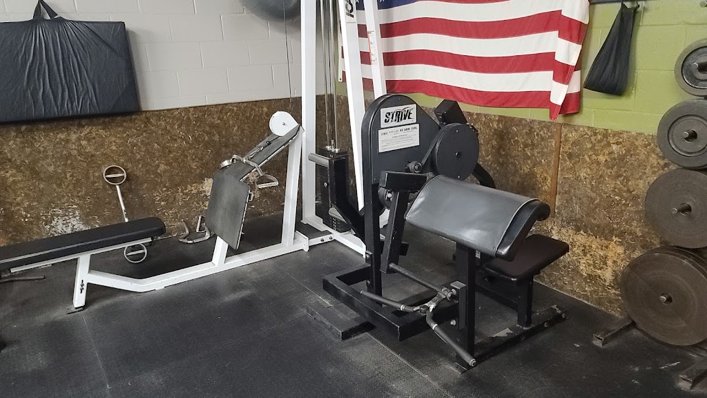 Fox Hill Barbell Club | 127 Lamp Shady Rd, Greensburg, PA 15601, USA | Phone: (724) 834-9855