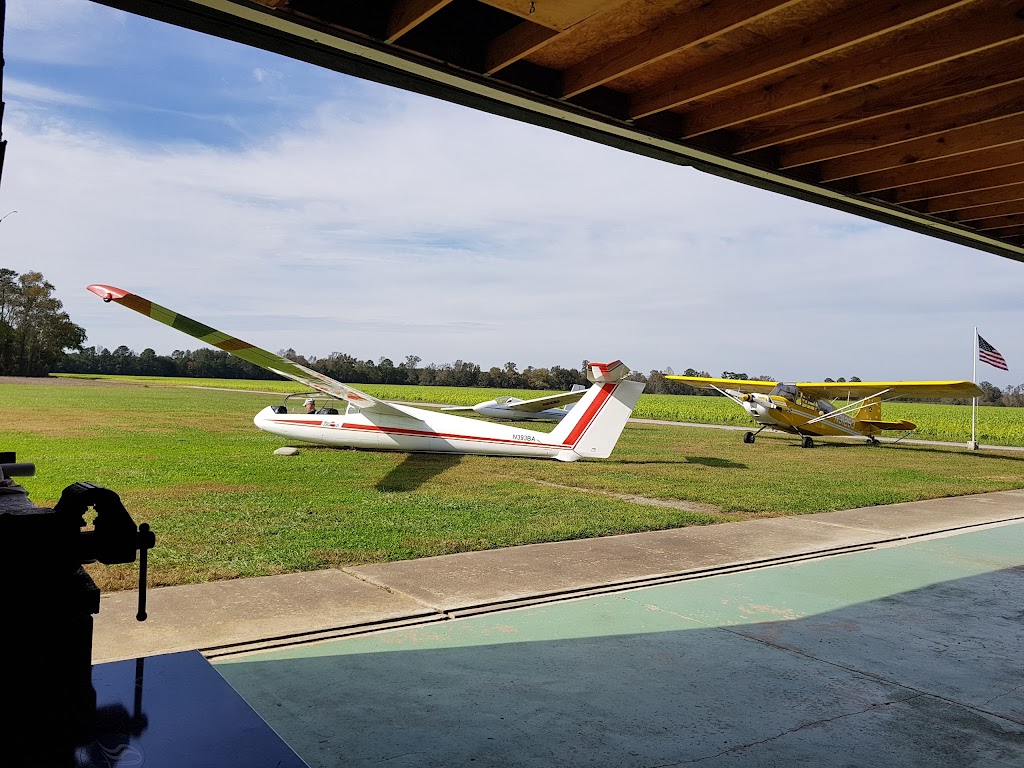 Tidewater Soaring Society Inc | 14212 Iron Mine Springs Rd, Windsor, VA 23487, USA | Phone: (757) 357-3948