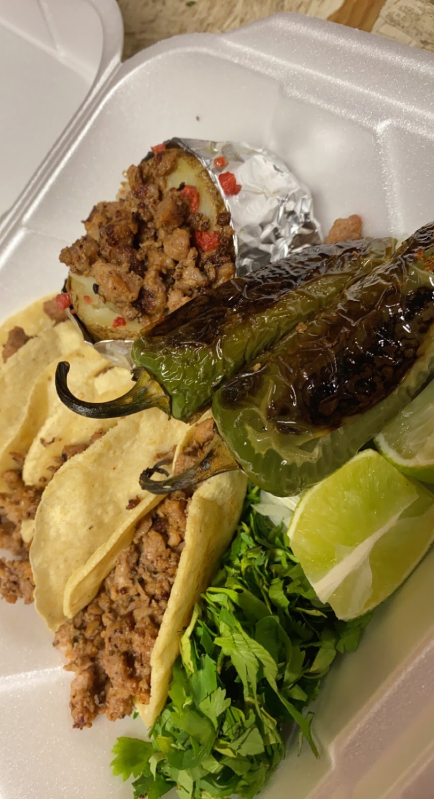 TacoN Maiz | 1809 Delmar St, Zapata, TX 78076, USA | Phone: (956) 480-5084