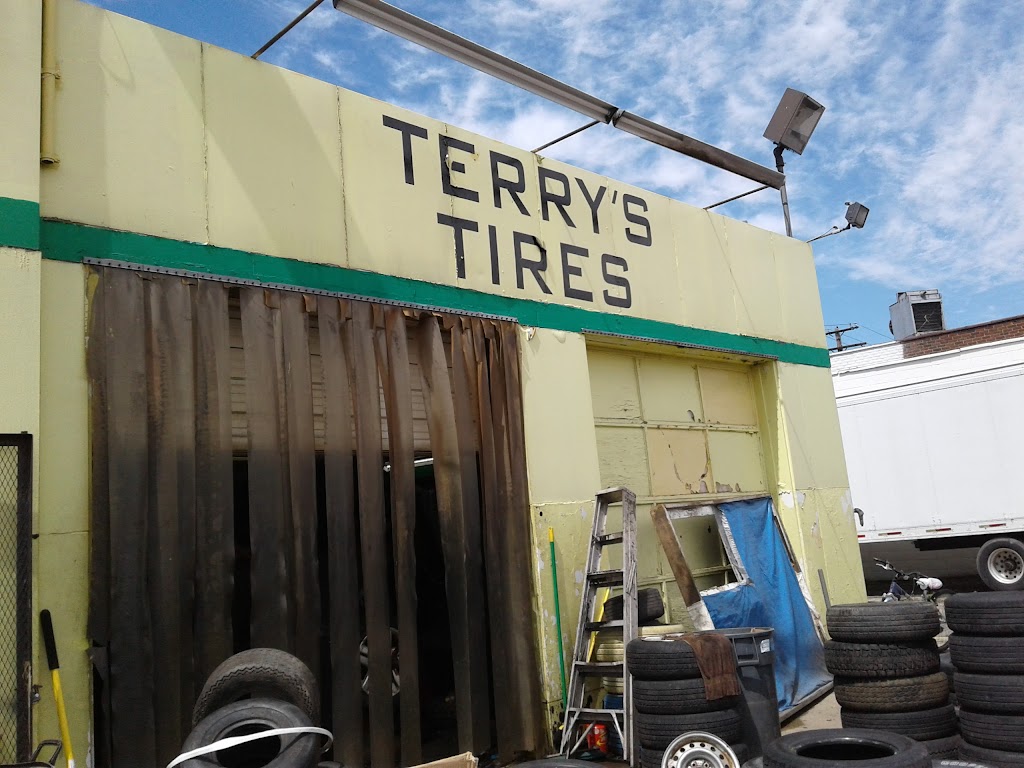 Terrys Tires | 1153 N Perry St, Pontiac, MI 48340, USA | Phone: (248) 332-5460