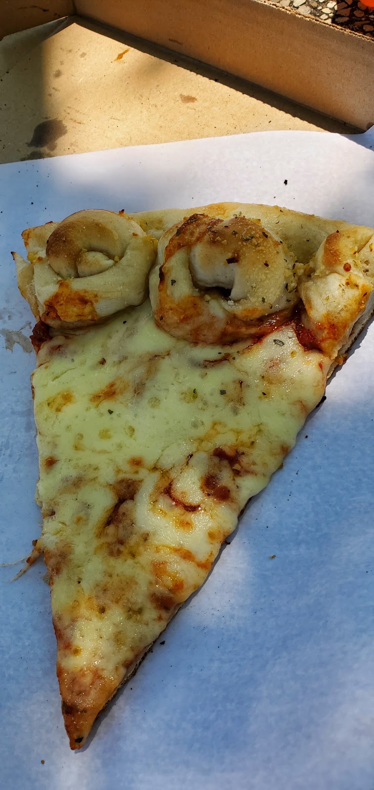 La Porta Pizza | 61 Main St, Northport, NY 11768, USA | Phone: (631) 262-7437
