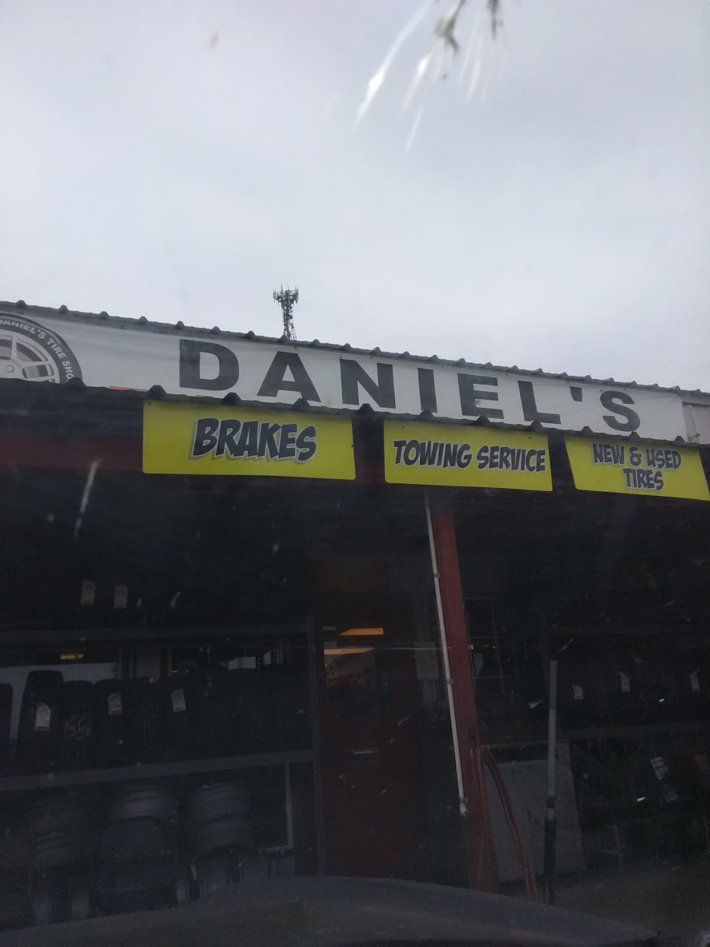 Daniels Tire Shop | 15300 Voelker Ln, Manor, TX 78653, USA | Phone: (512) 382-4576