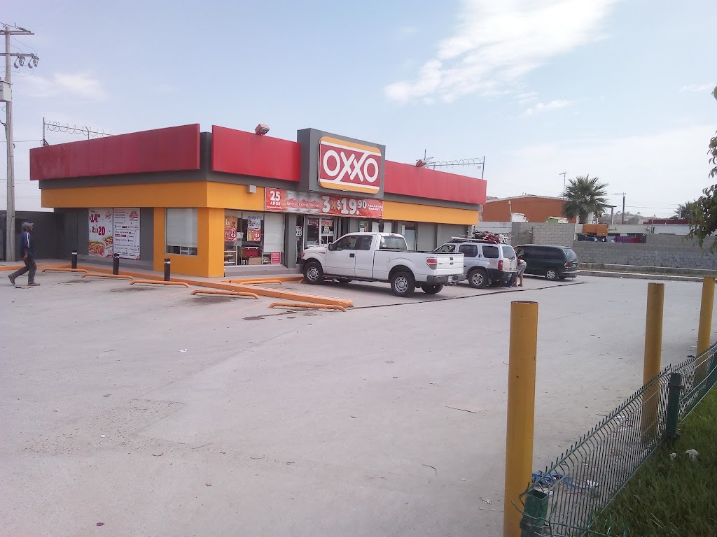 Oxxo | Blvd.Delicias 17002 Blvd.Delicias, El Capiro Manzana Y Cond, CaÒon Del Sainz, 22170 Tijuana, B.C., Mexico | Phone: 81 8320 2020