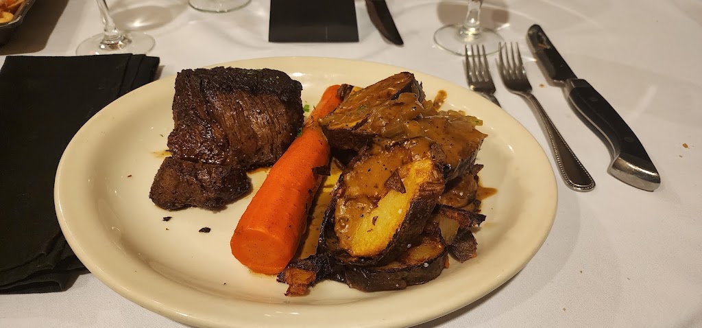 Bobs Steak & Chop House | 2727 W Club Dr, Tucson, AZ 85742, USA | Phone: (520) 877-2377