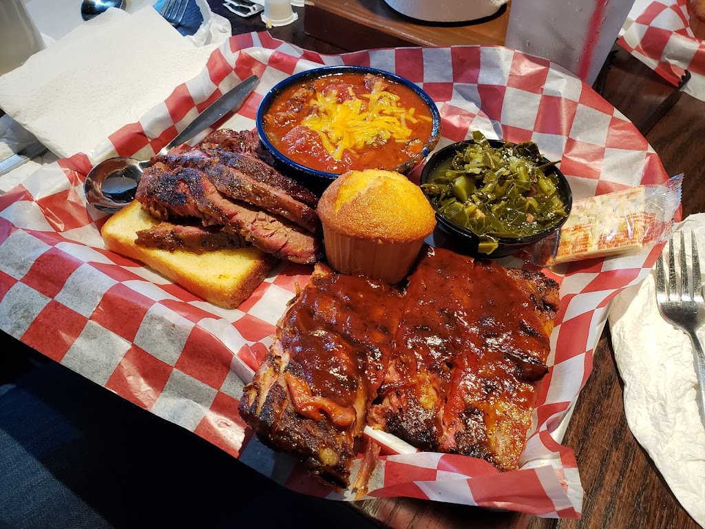 Famous Daves Bar-B-Que | 917 Cabelas Dr Ste 102, Fort Mill, SC 29708 | Phone: (803) 228-3311