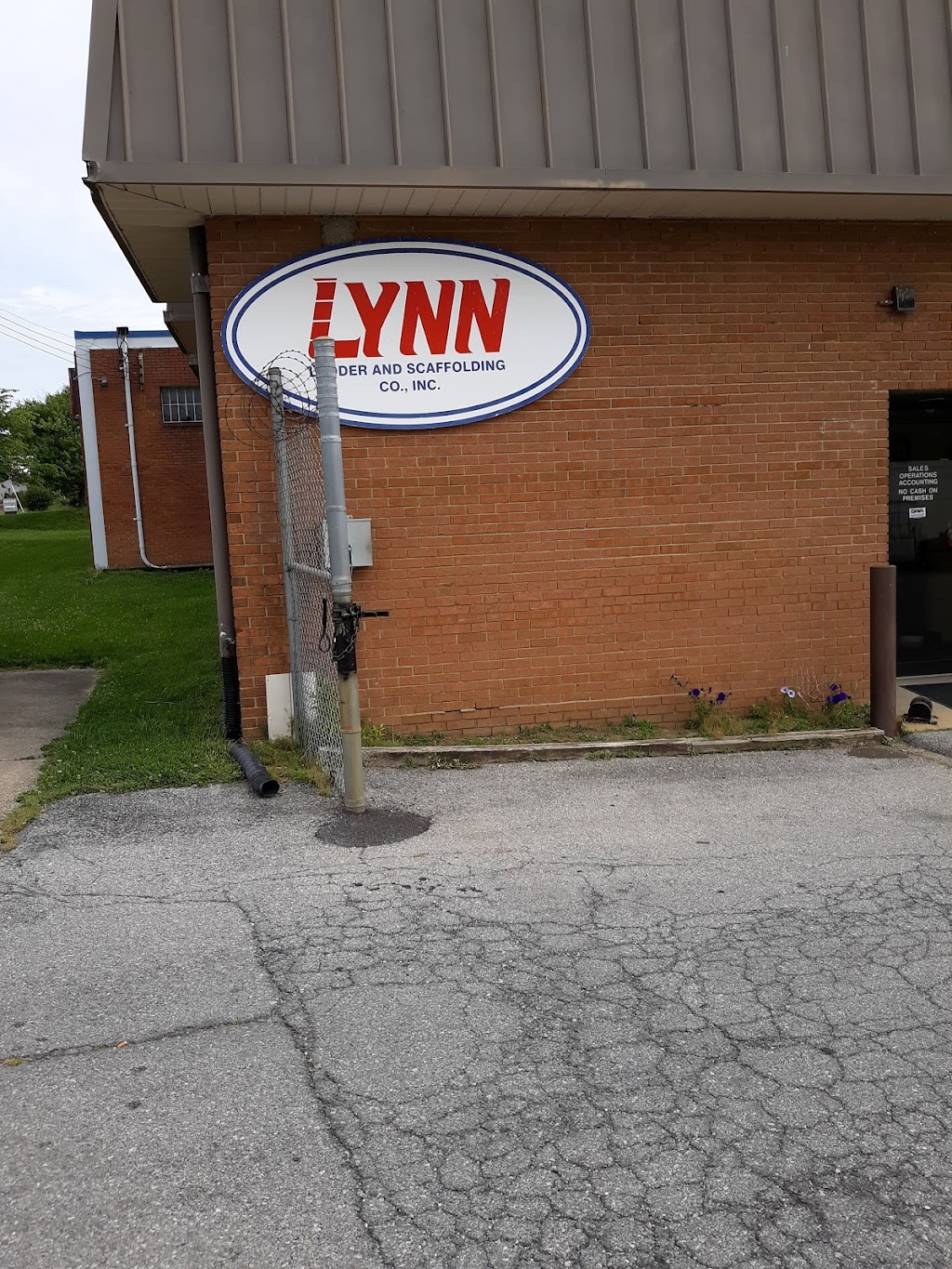 Lynn Ladder & Scaffolding Co., Inc. | 110 Ritchie Rd, Capitol Heights, MD 20743, USA | Phone: (301) 336-4700