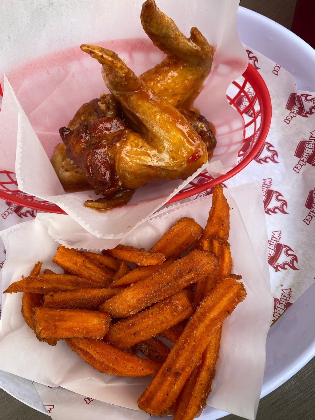 Wing Bucket | 3510 W University Dr, McKinney, TX 75071, USA | Phone: (214) 856-3570