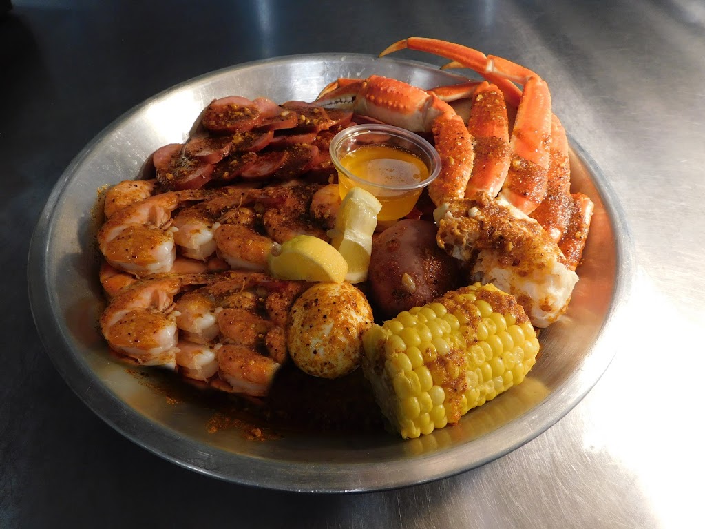 Pier 88 Boiling Seafood & Bar Montclair | 4949 N Montclair Plaza Ln, Montclair, CA 91763, USA | Phone: (909) 399-1998