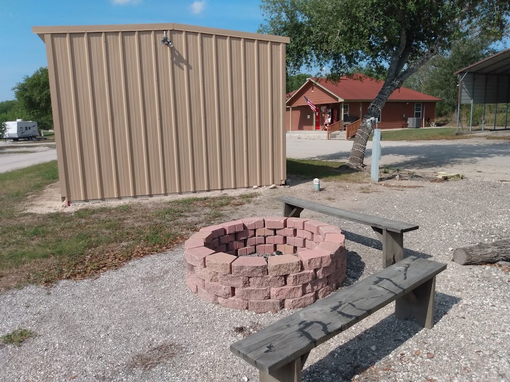 Beeville RV Park | 610 N Archer St, Beeville, TX 78102, USA | Phone: (361) 354-5186