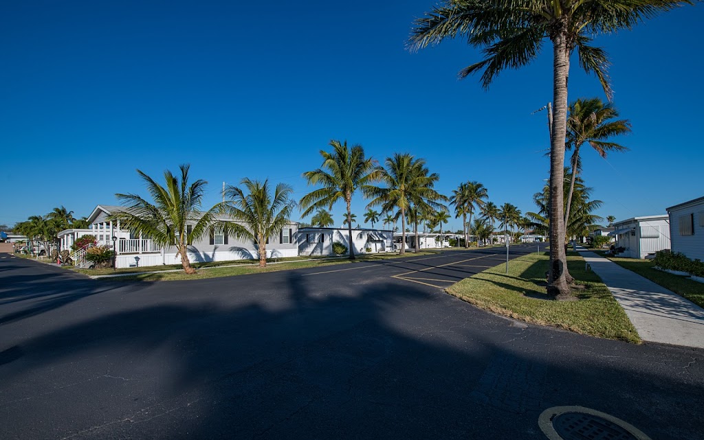 Orangebrook Harbor 55+ Lifestyle Manufactured Home Community | 3318 Orange St, Hollywood, FL 33021, USA | Phone: (954) 989-4772