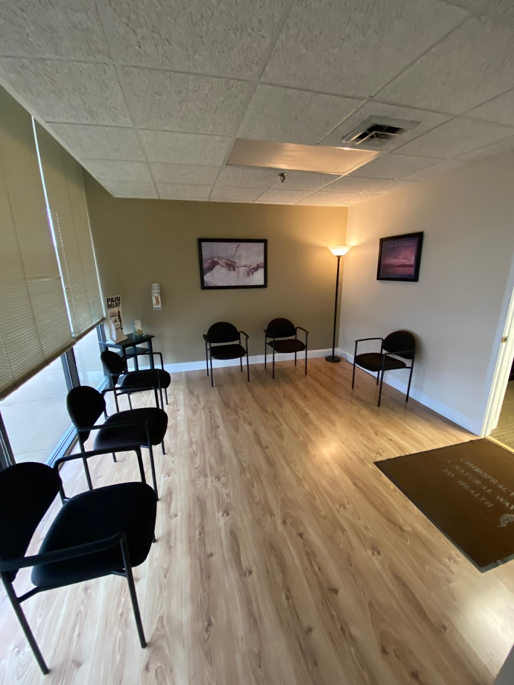 McPeak Chiropractic | 915 S 3rd St C, Greenville, IL 62246, USA | Phone: (618) 267-8007
