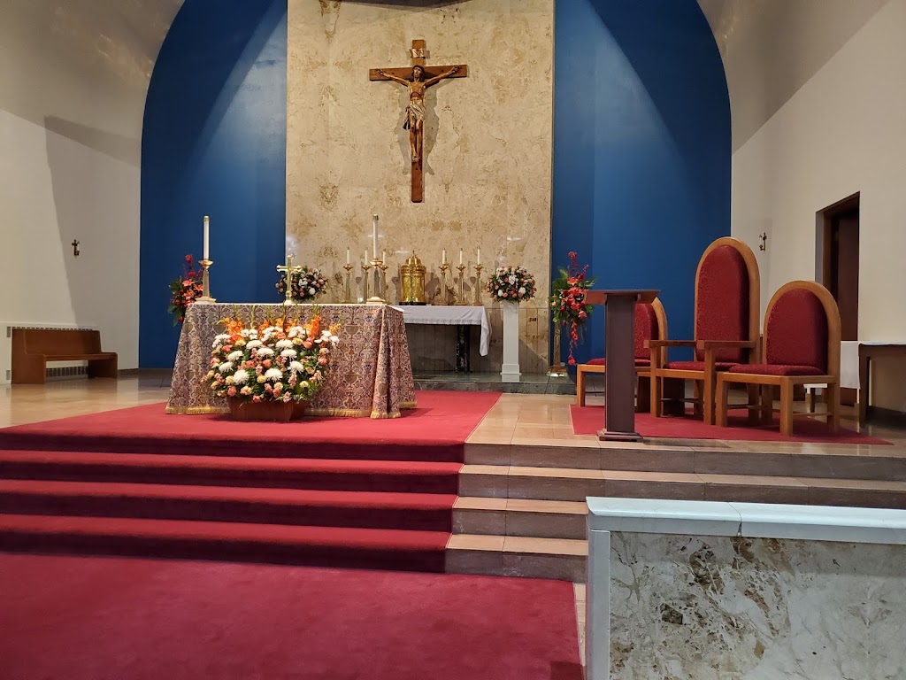 Holy Family Roman Catholic Church | 9622 20th Ave SW, Seattle, WA 98106, USA | Phone: (206) 767-6220