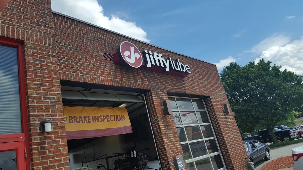 Jiffy Lube | 3957 William Penn Hwy, Monroeville, PA 15146, USA | Phone: (412) 373-5221