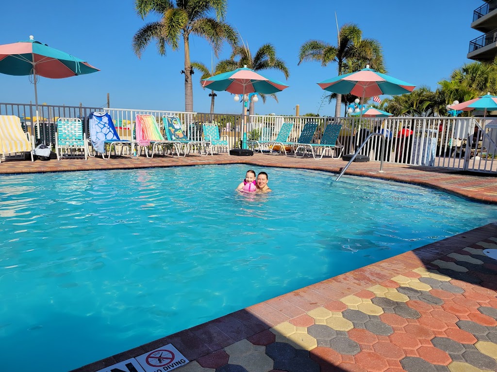 Plaza Beach Hotel - Beachfront Resort | 4506 Gulf Blvd, St Pete Beach, FL 33706 | Phone: (727) 367-2791